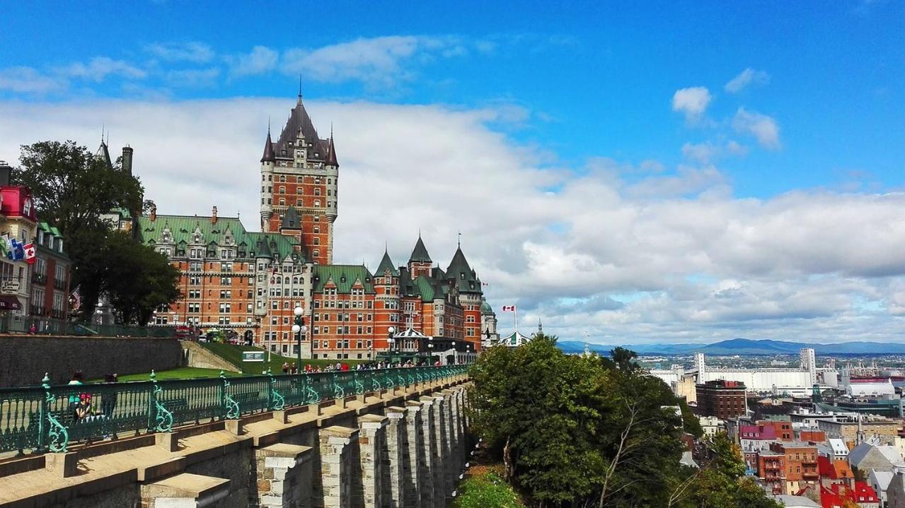 Quebec Grand Appartement by Hébergements DCL Esterno foto