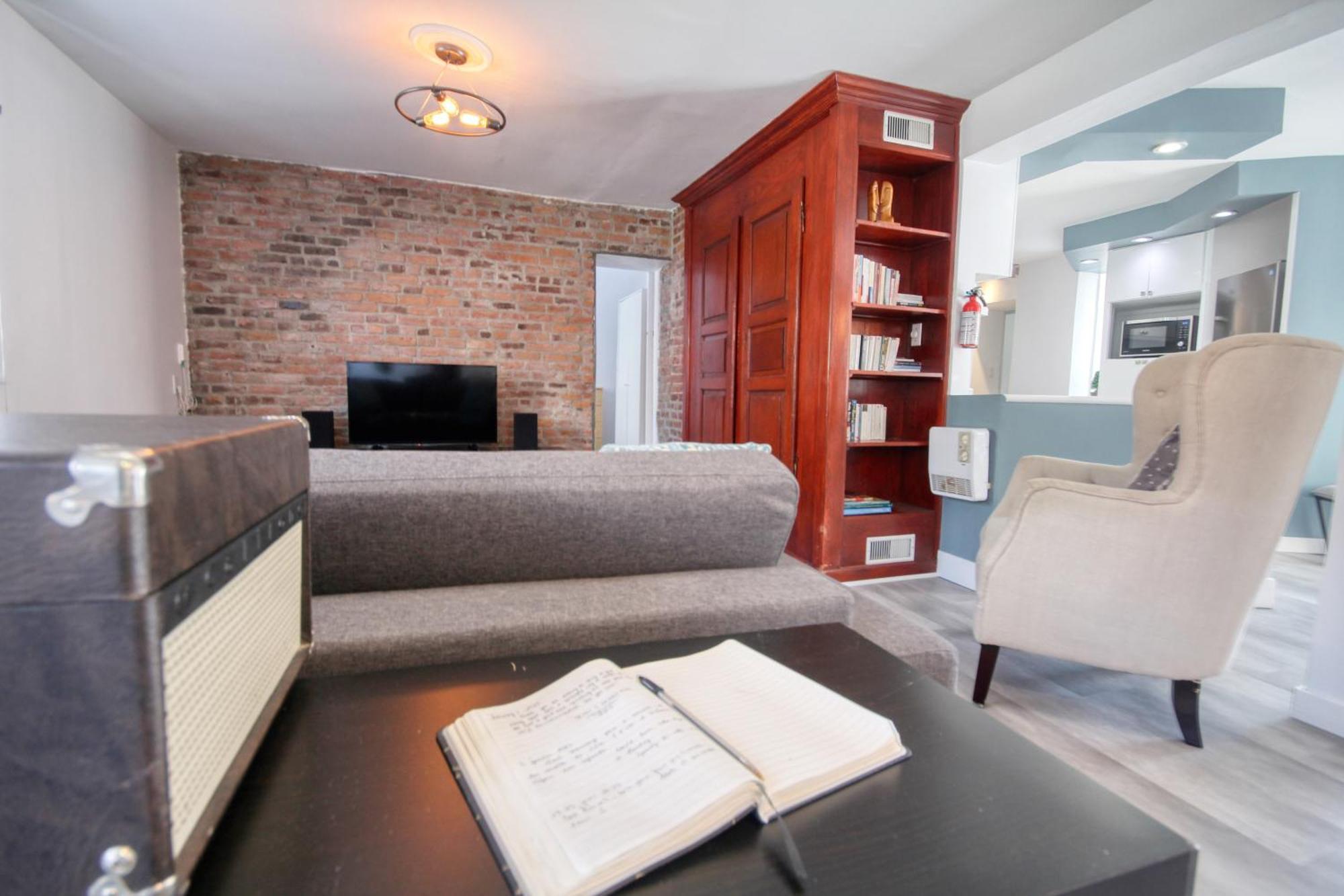 Quebec Grand Appartement by Hébergements DCL Esterno foto