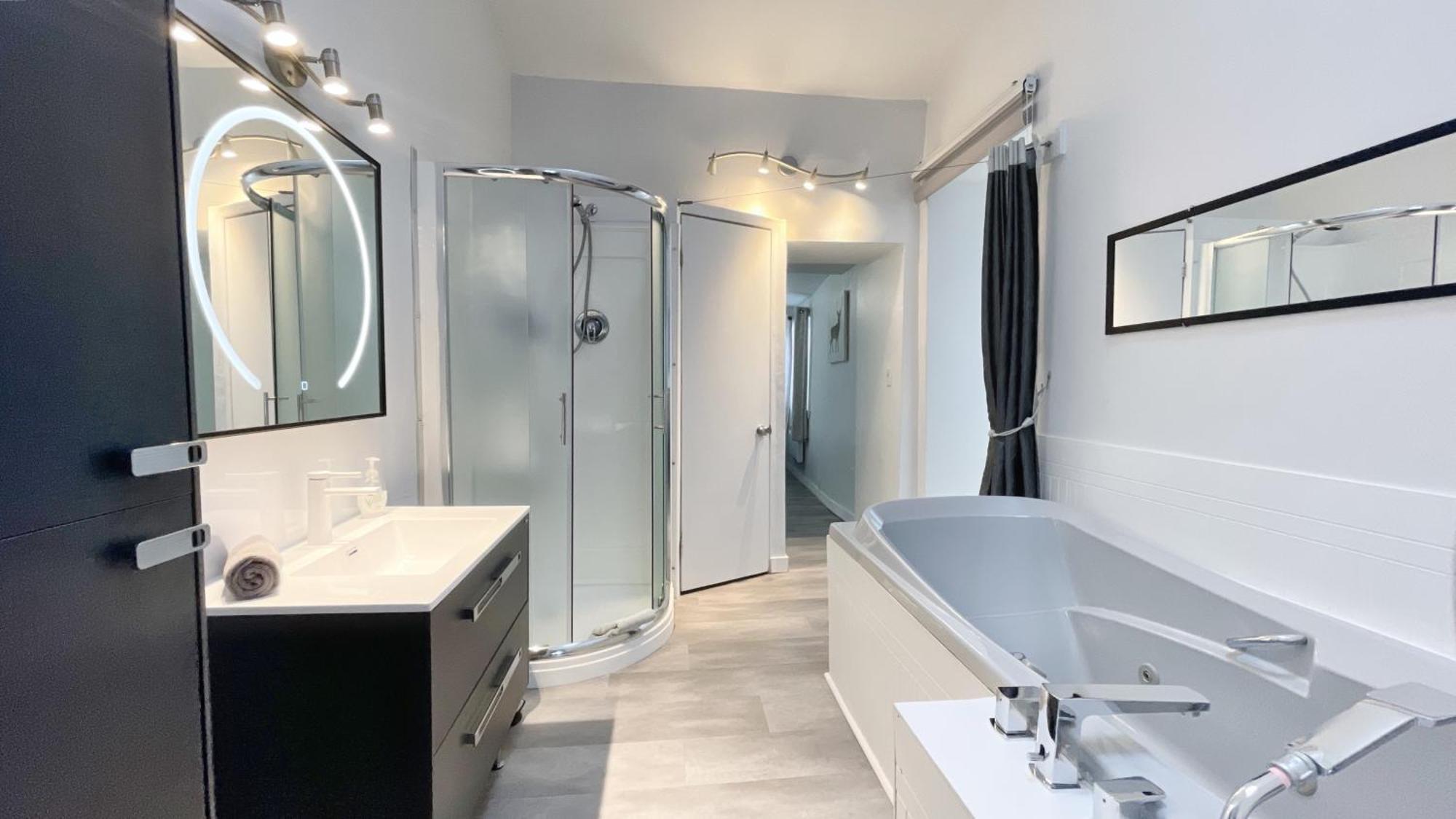 Quebec Grand Appartement by Hébergements DCL Esterno foto